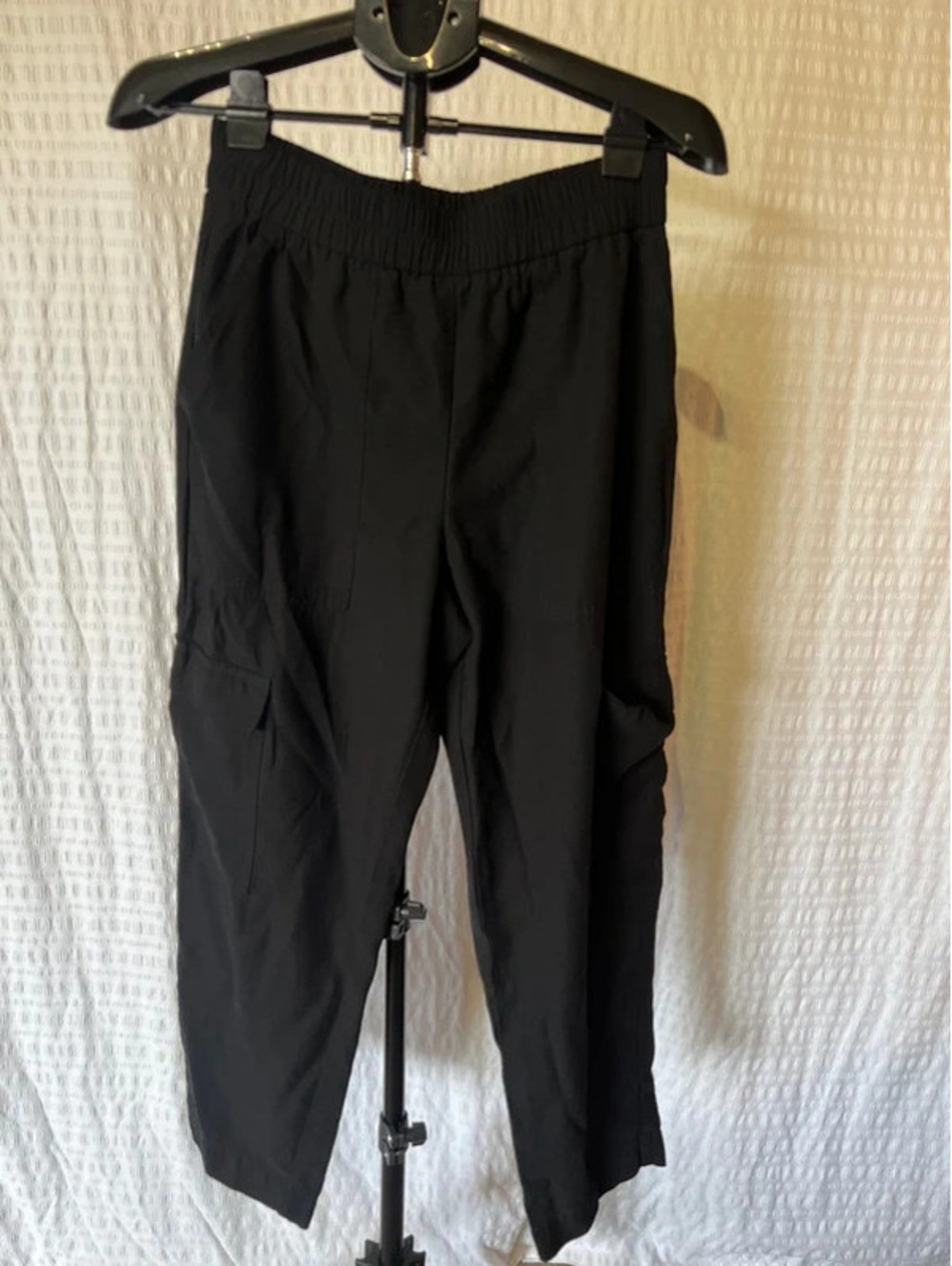 A New Day Sz Med Elastic Waist Cargo Pants